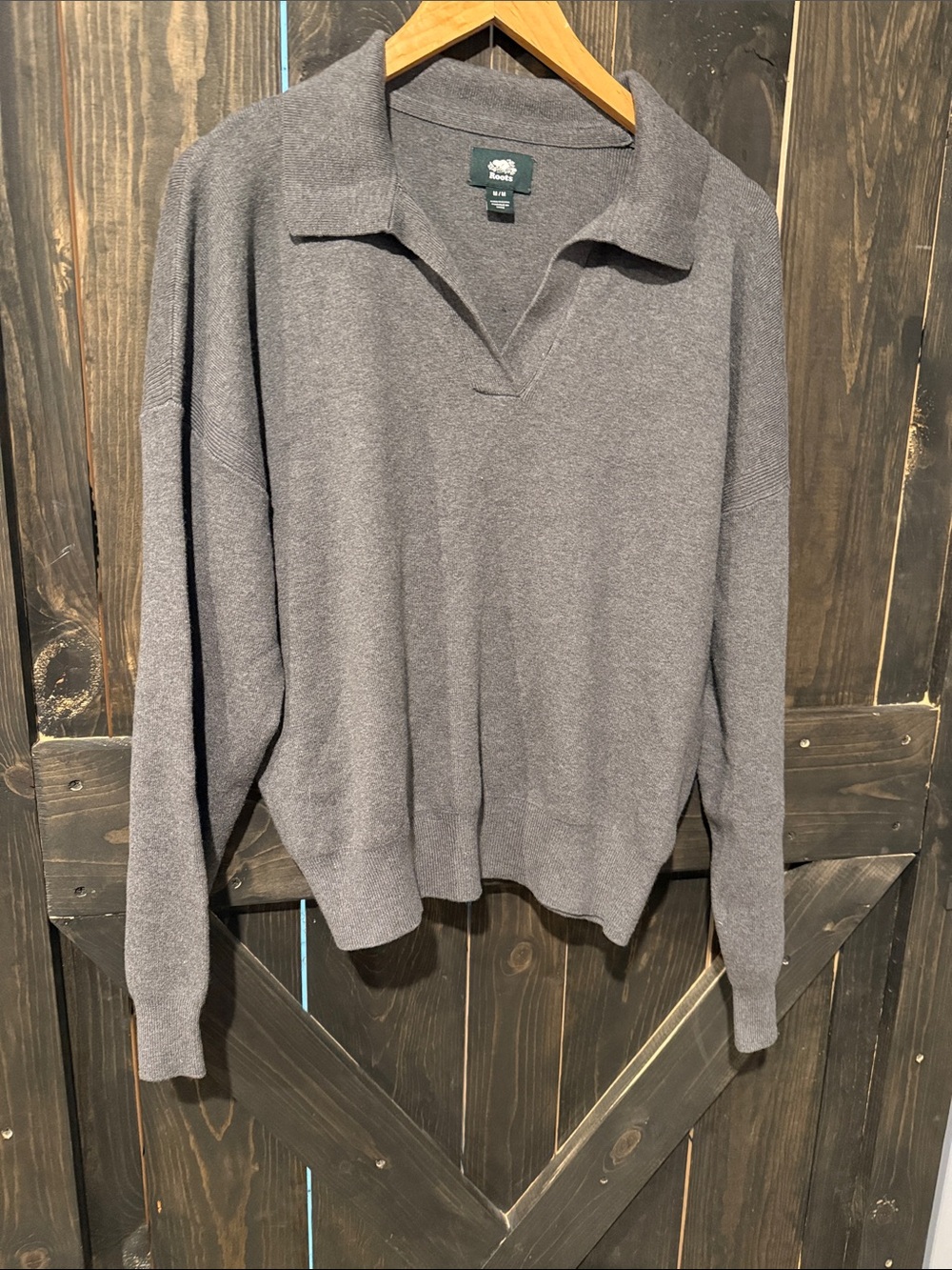 Roots Women's Charcoal Gray V-Neck Collared Sweater